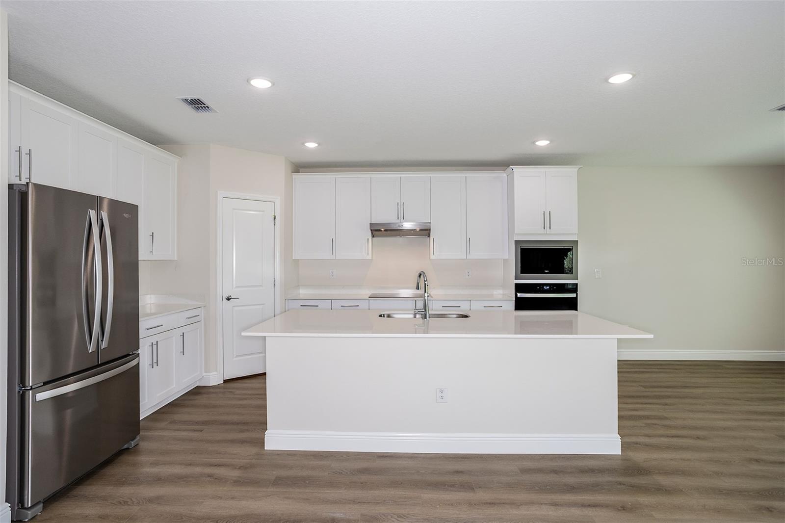 31681 BIENVILLE LN — photo 10