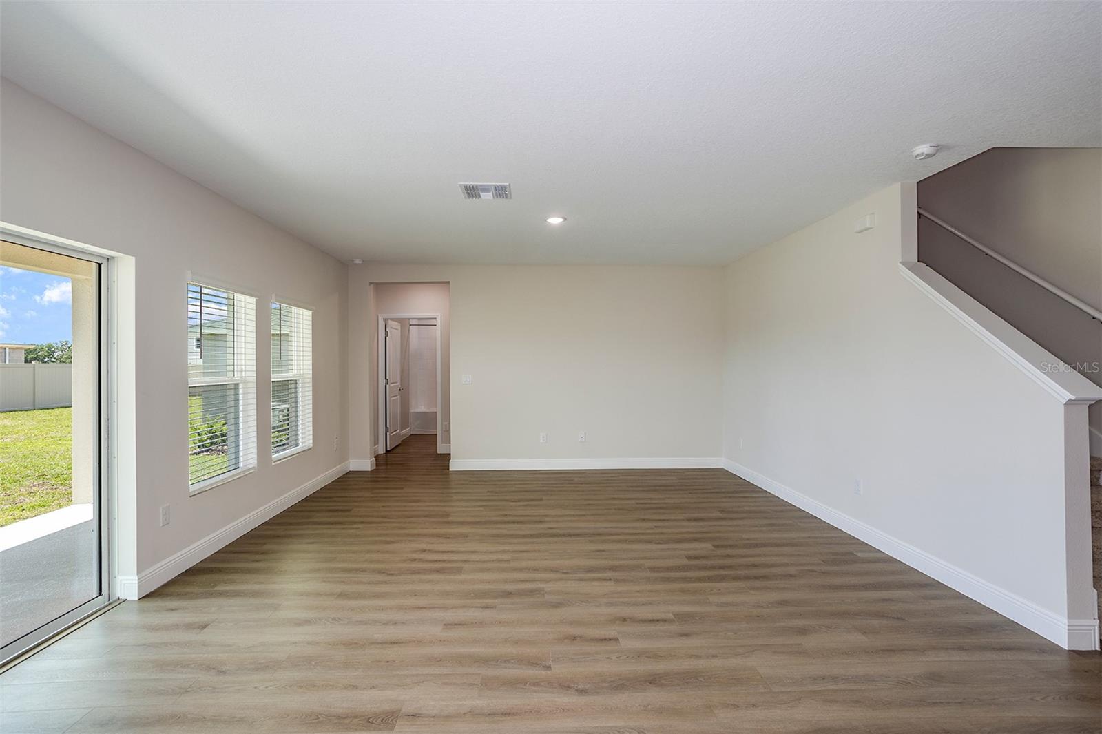 31681 BIENVILLE LN — photo 3