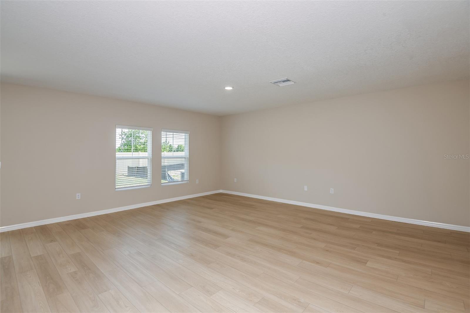 9110 BELLEVIEW FOREST PASS — photo 12