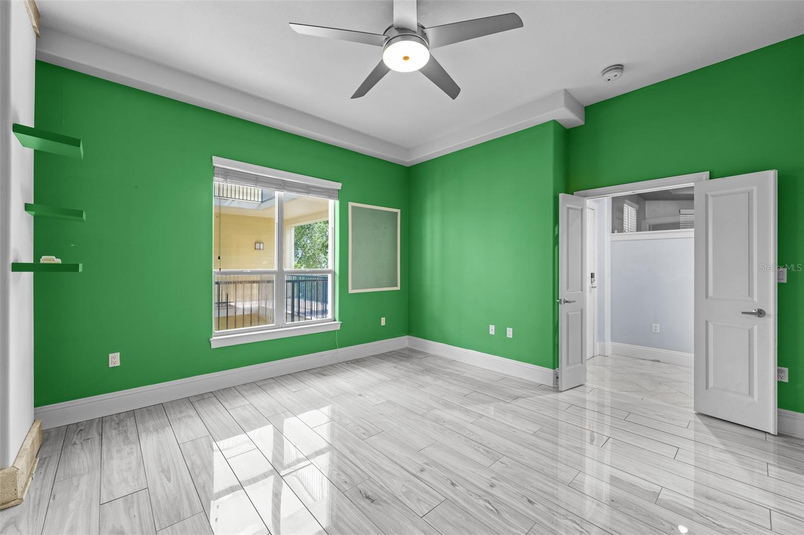 509 W BAY ST #305 — photo 41