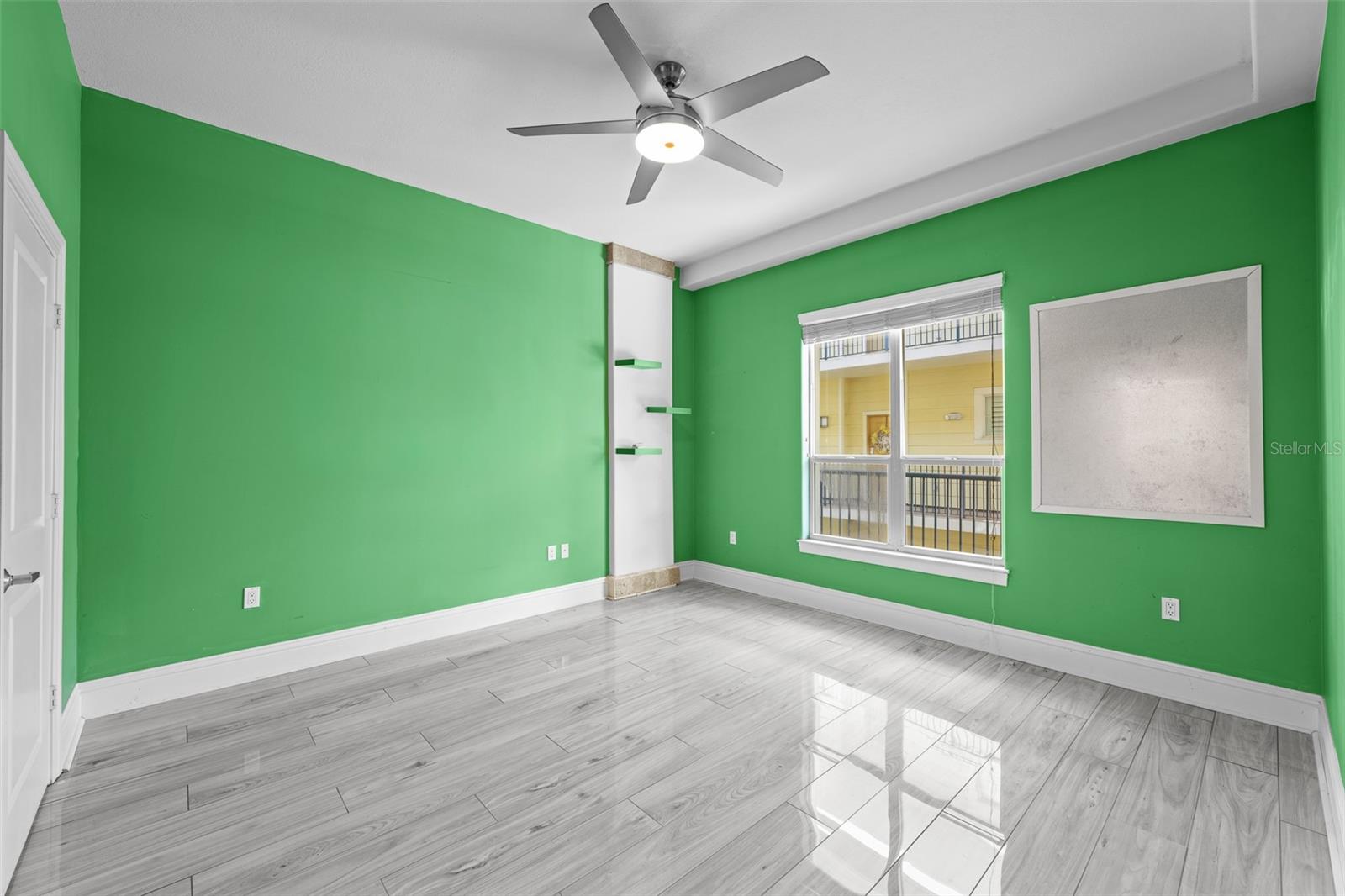 509 W BAY ST #305 — photo 39