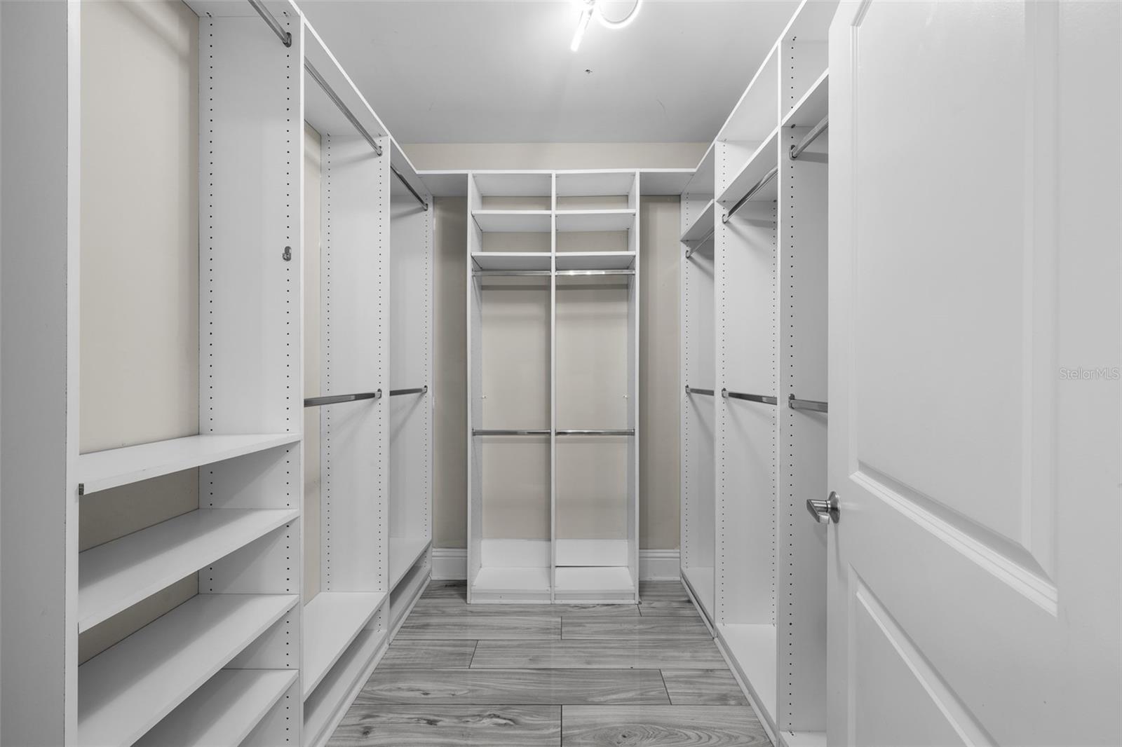 509 W BAY ST #305 — photo 32