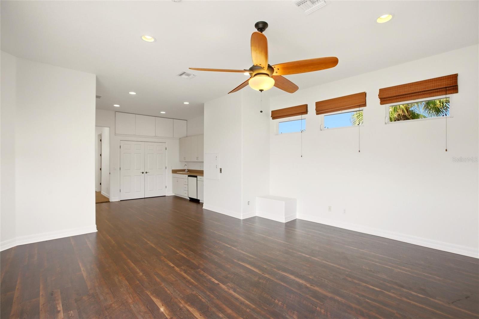 8417 LONE EAGLE WAY — photo 47