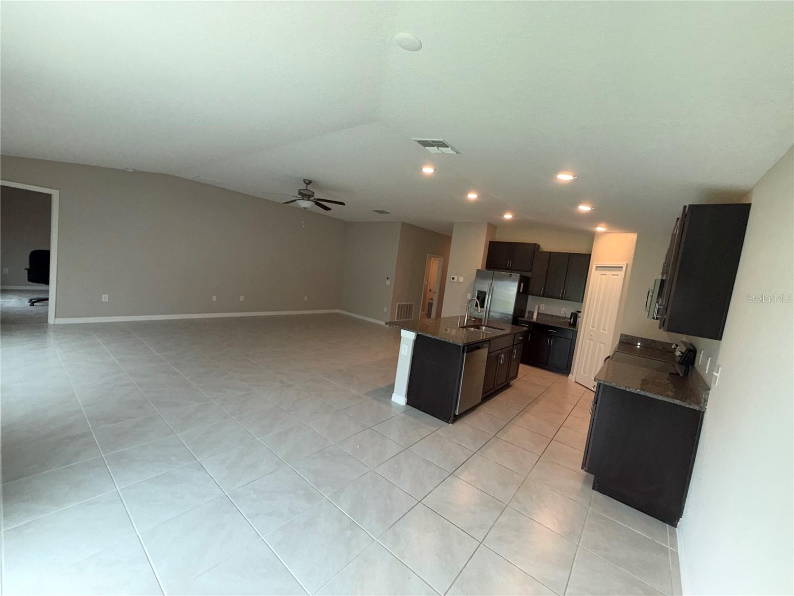 13204 GREAT PLAINS DR — photo 9