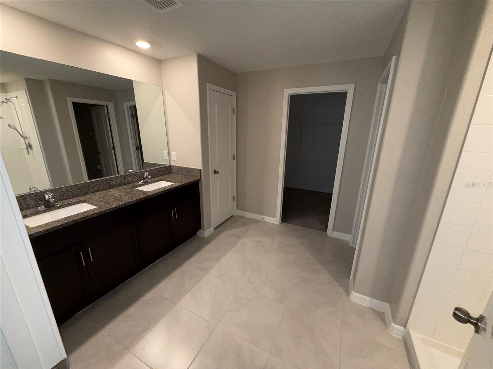 13204 GREAT PLAINS DR — photo 23