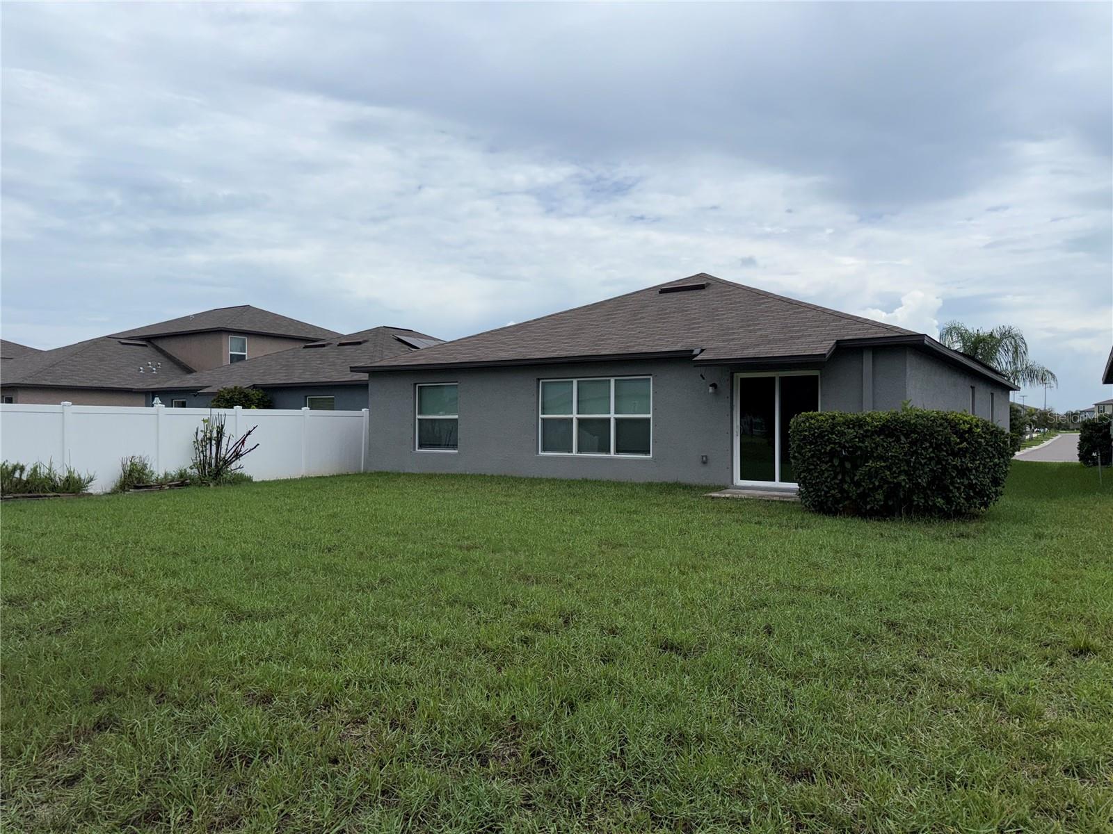 13204 GREAT PLAINS DR — photo 35