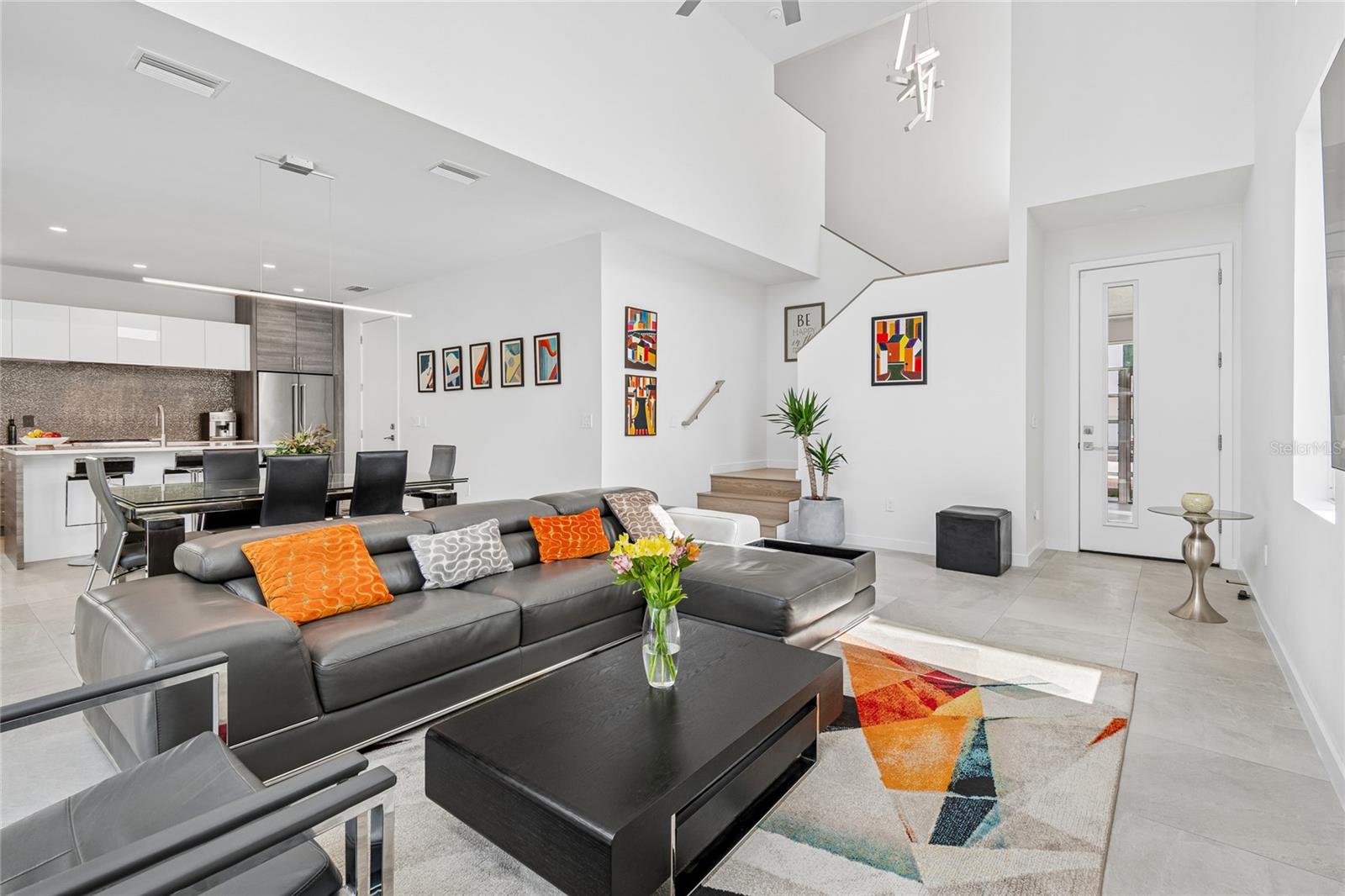 1314 W 1/2 LEMON ST — photo 14