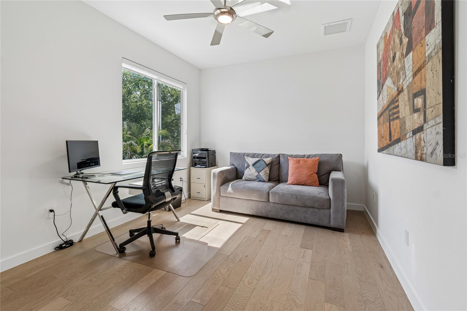 1314 W 1/2 LEMON ST — photo 53