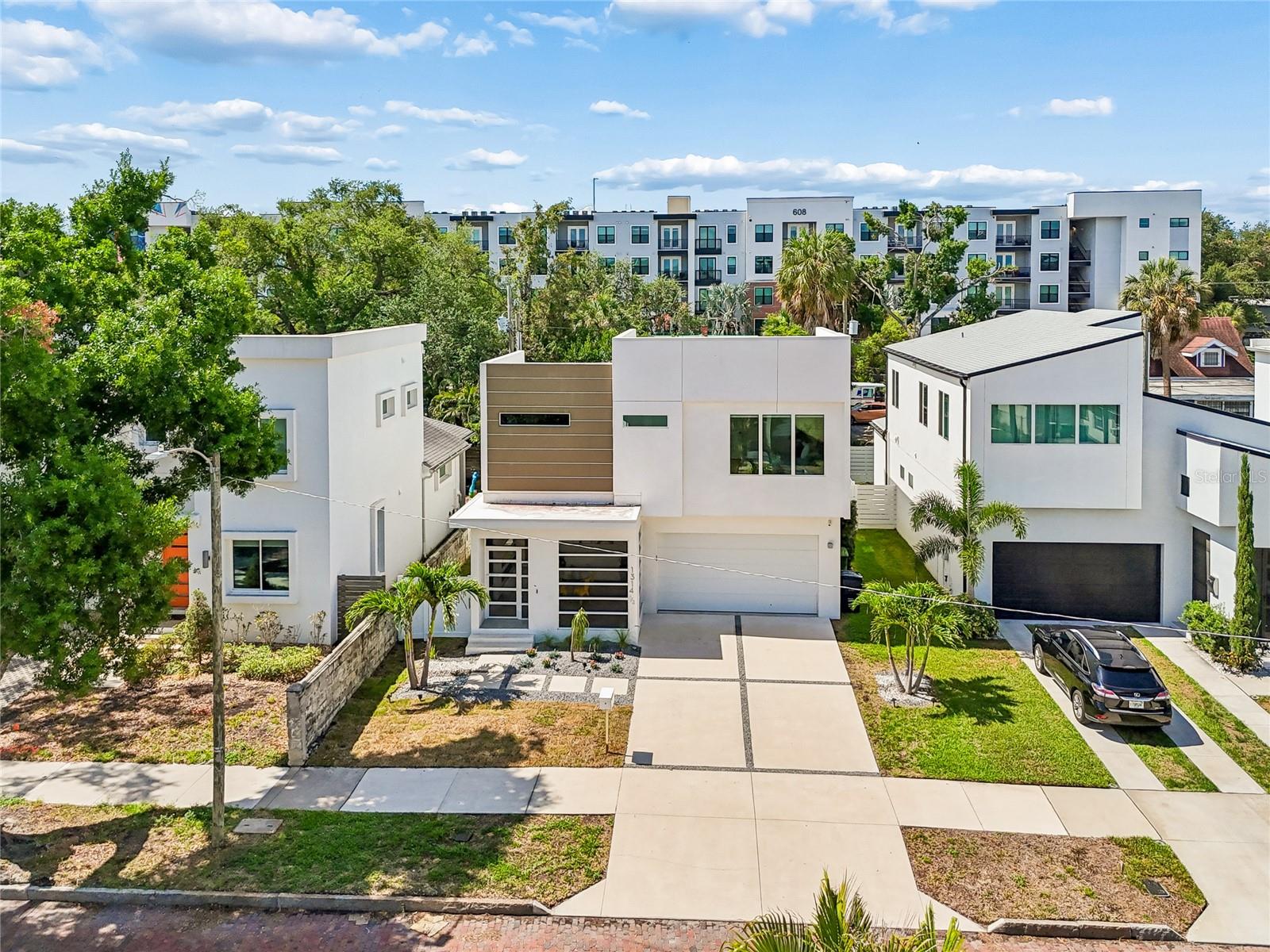 1314 W 1/2 LEMON ST — photo 83