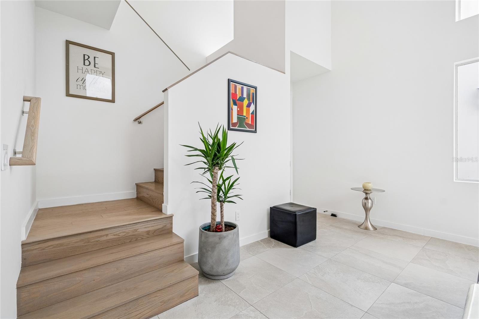 1314 W 1/2 LEMON ST — photo 16