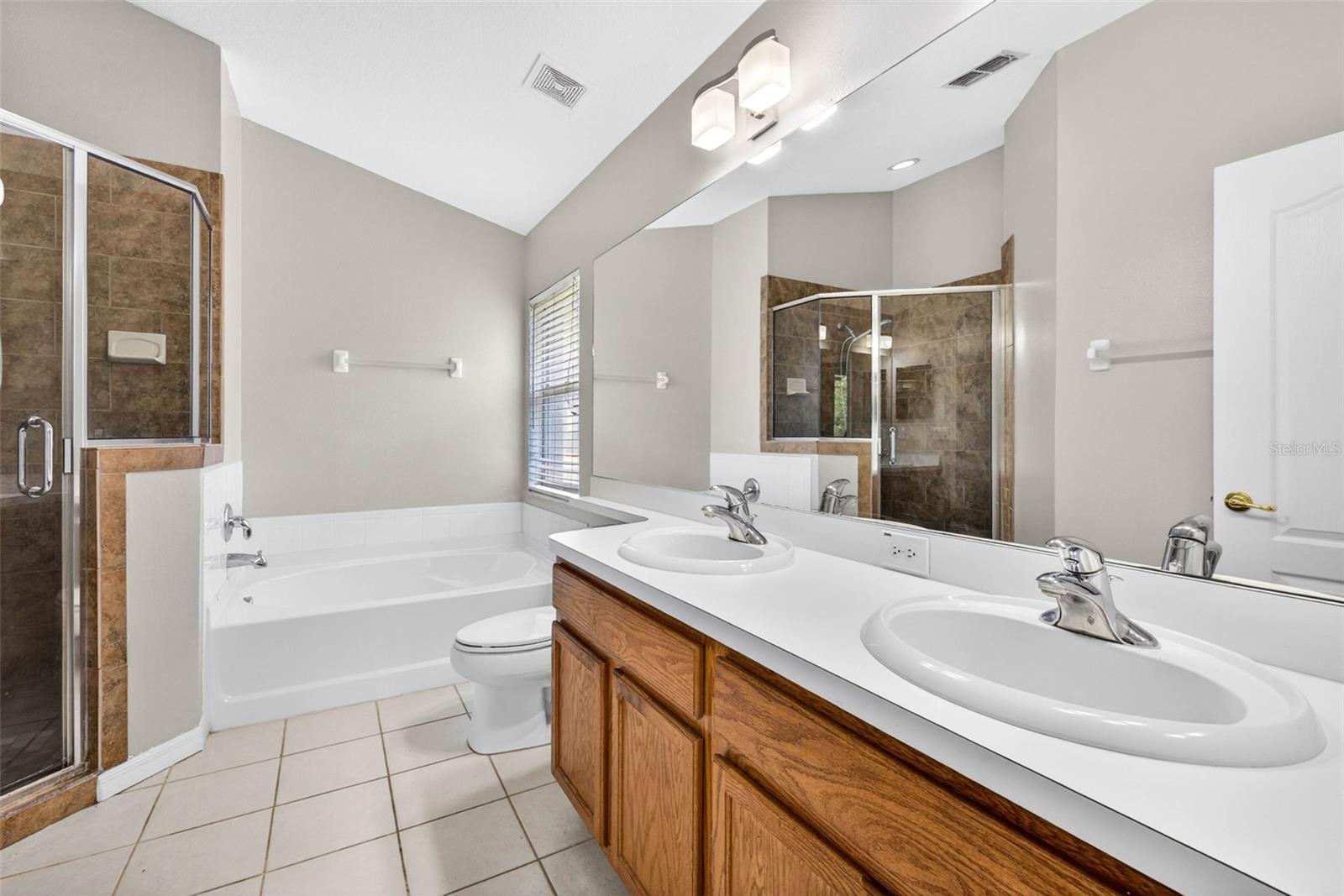 1235 KATAHDIN CT — photo 31