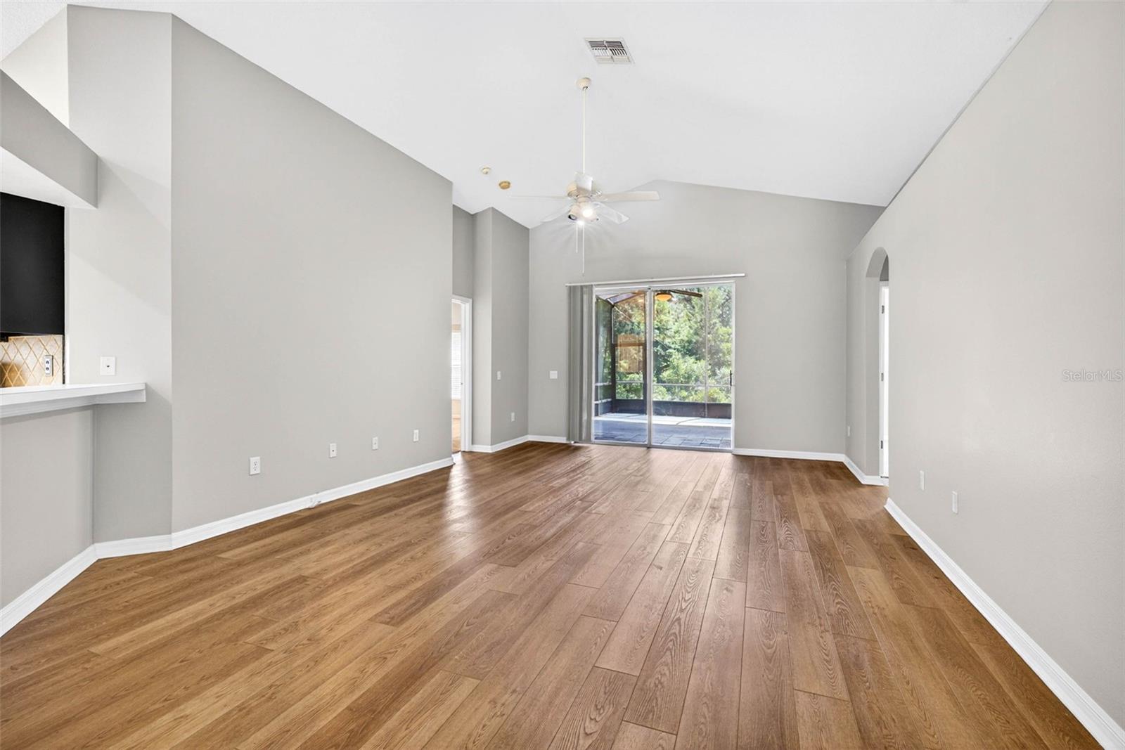 1235 KATAHDIN CT — photo 8