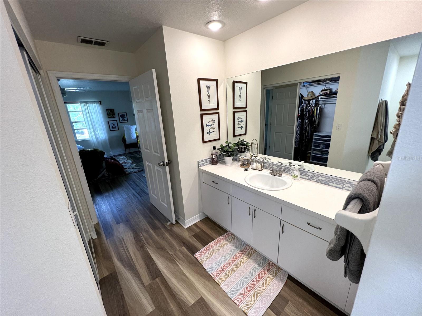 9485 HAMLIN BLVD #8 — photo 13