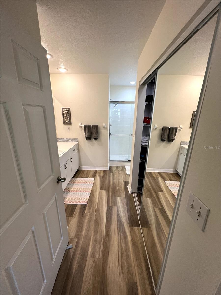 9485 HAMLIN BLVD #8 — photo 18
