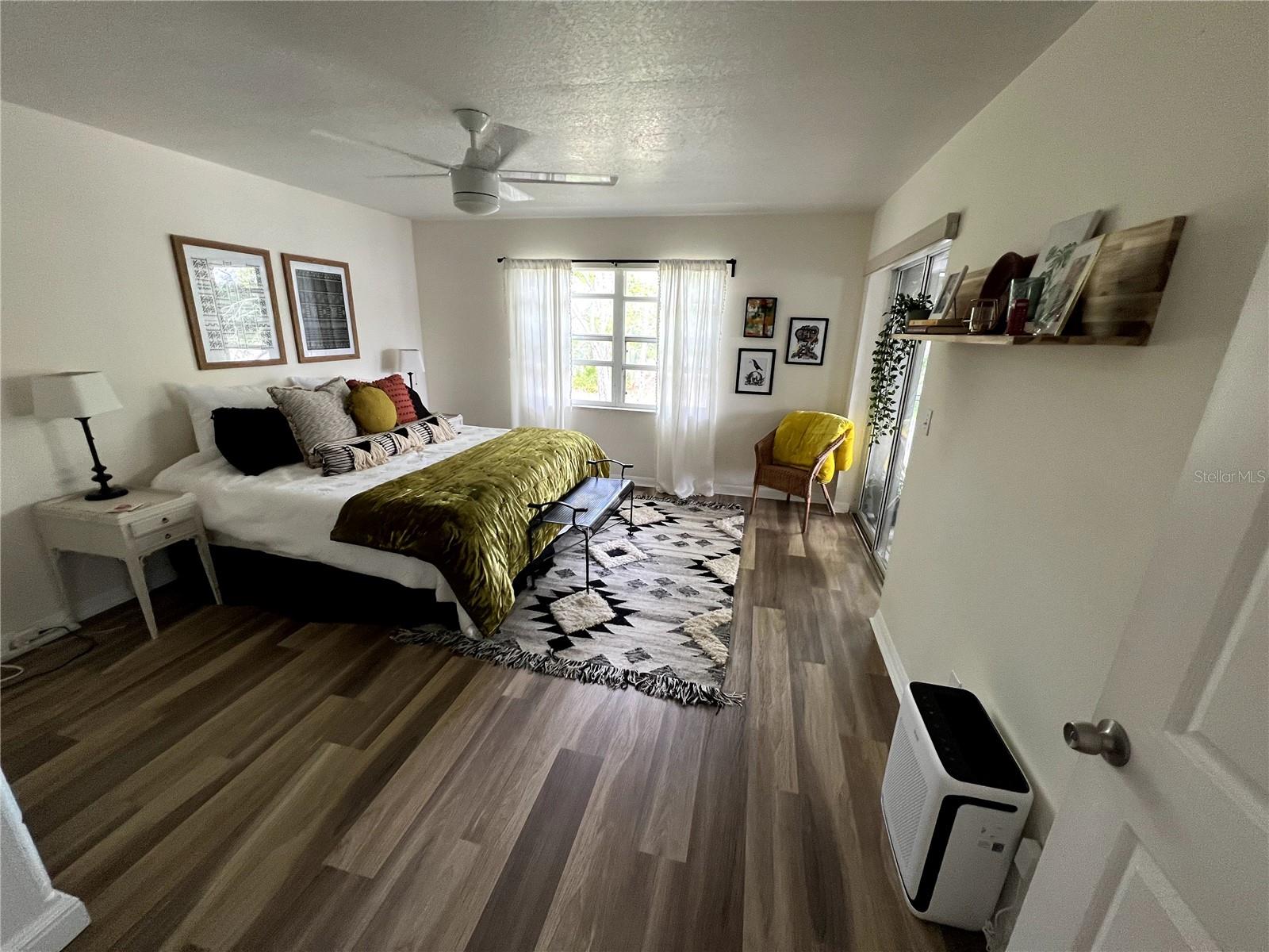 9485 HAMLIN BLVD #8 — photo 4