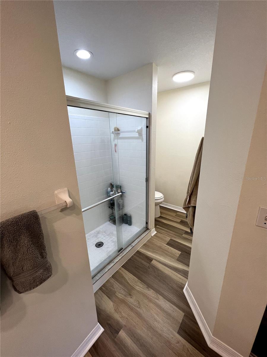 9485 HAMLIN BLVD #8 — photo 15