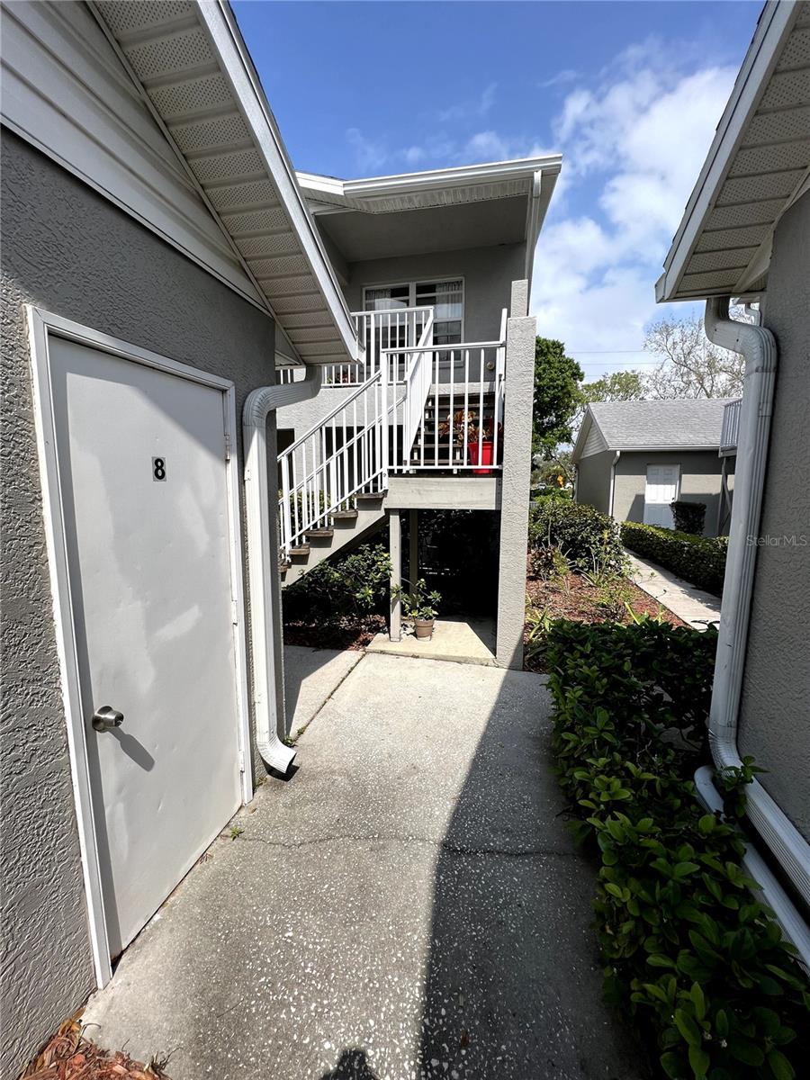 9485 HAMLIN BLVD #8 — photo 30