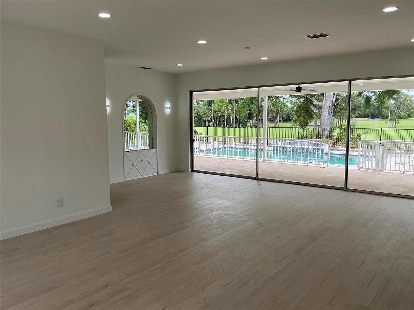 502 MAGELLAN DR — photo 14