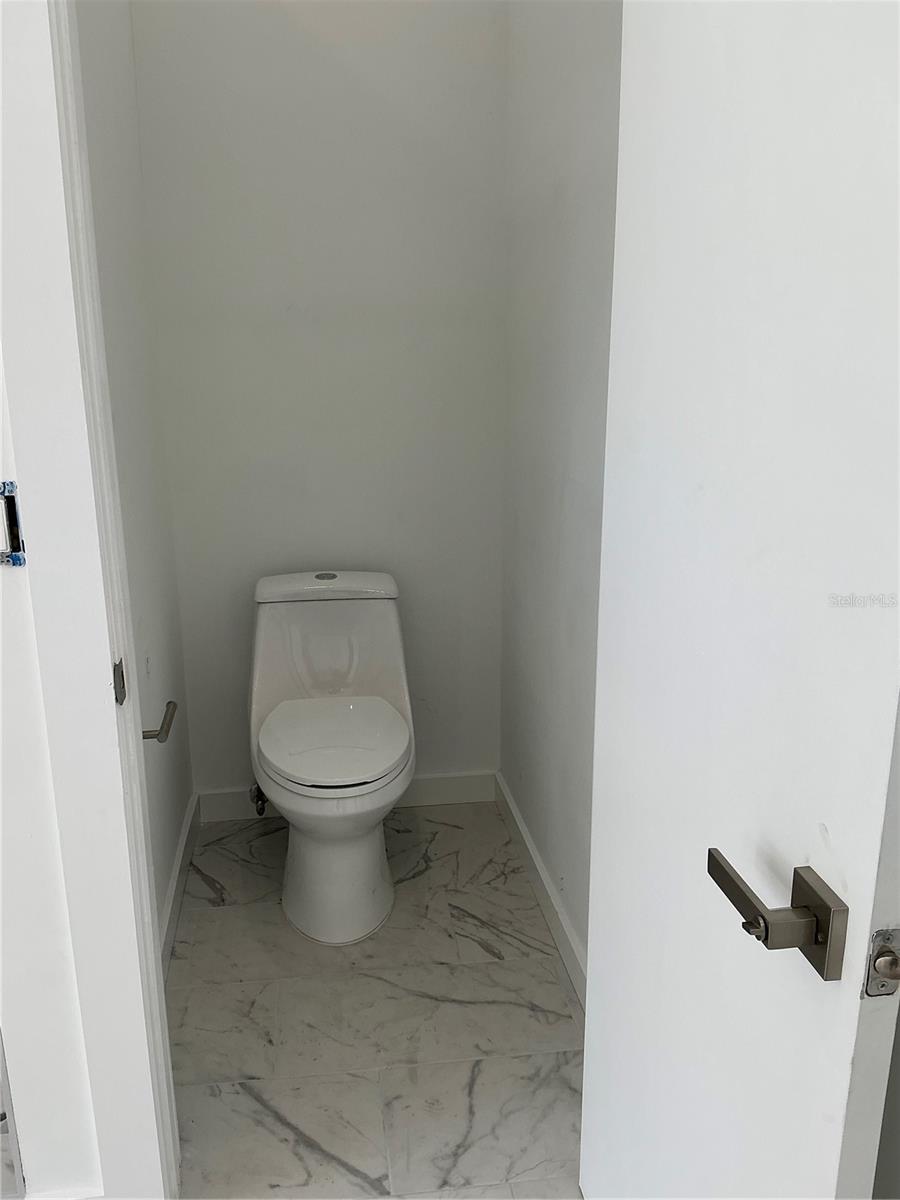 502 MAGELLAN DR — photo 23