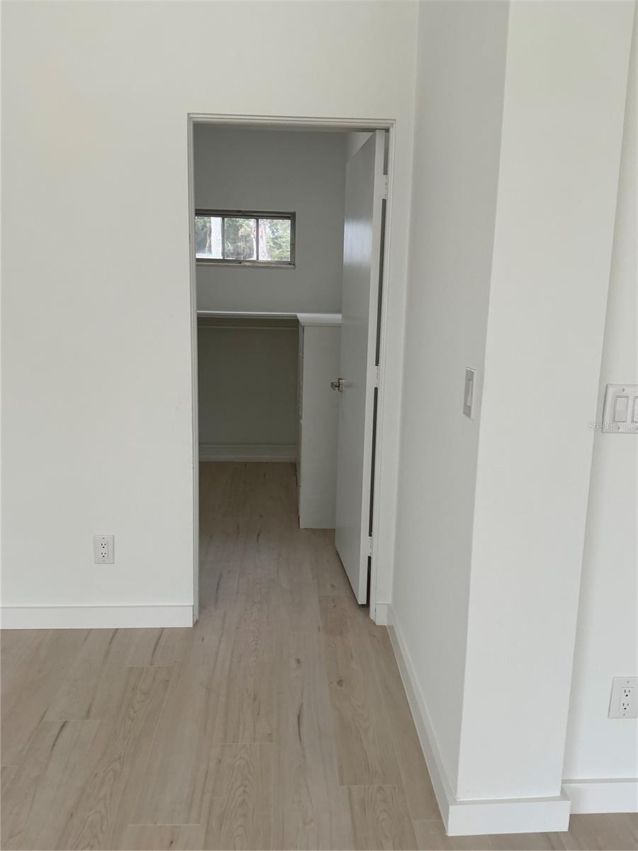 502 MAGELLAN DR — photo 38