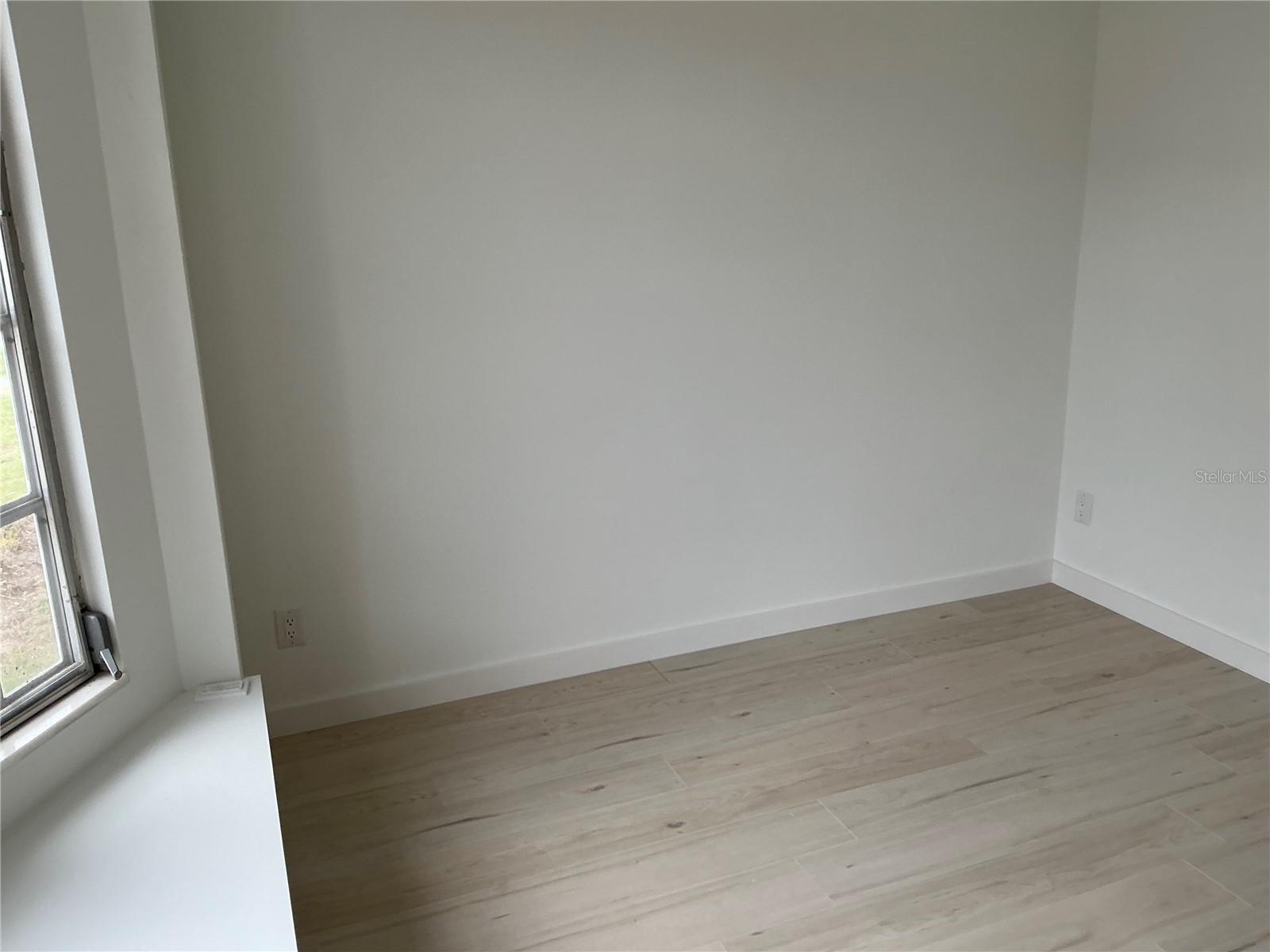 502 MAGELLAN DR — photo 29