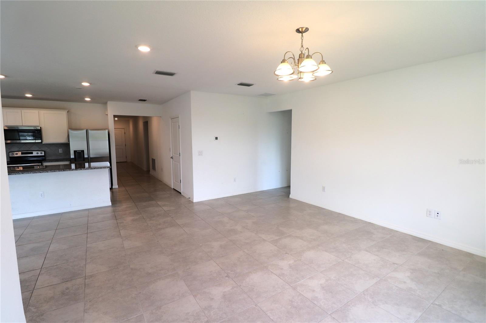 4006 CAPRI COAST DR — photo 9
