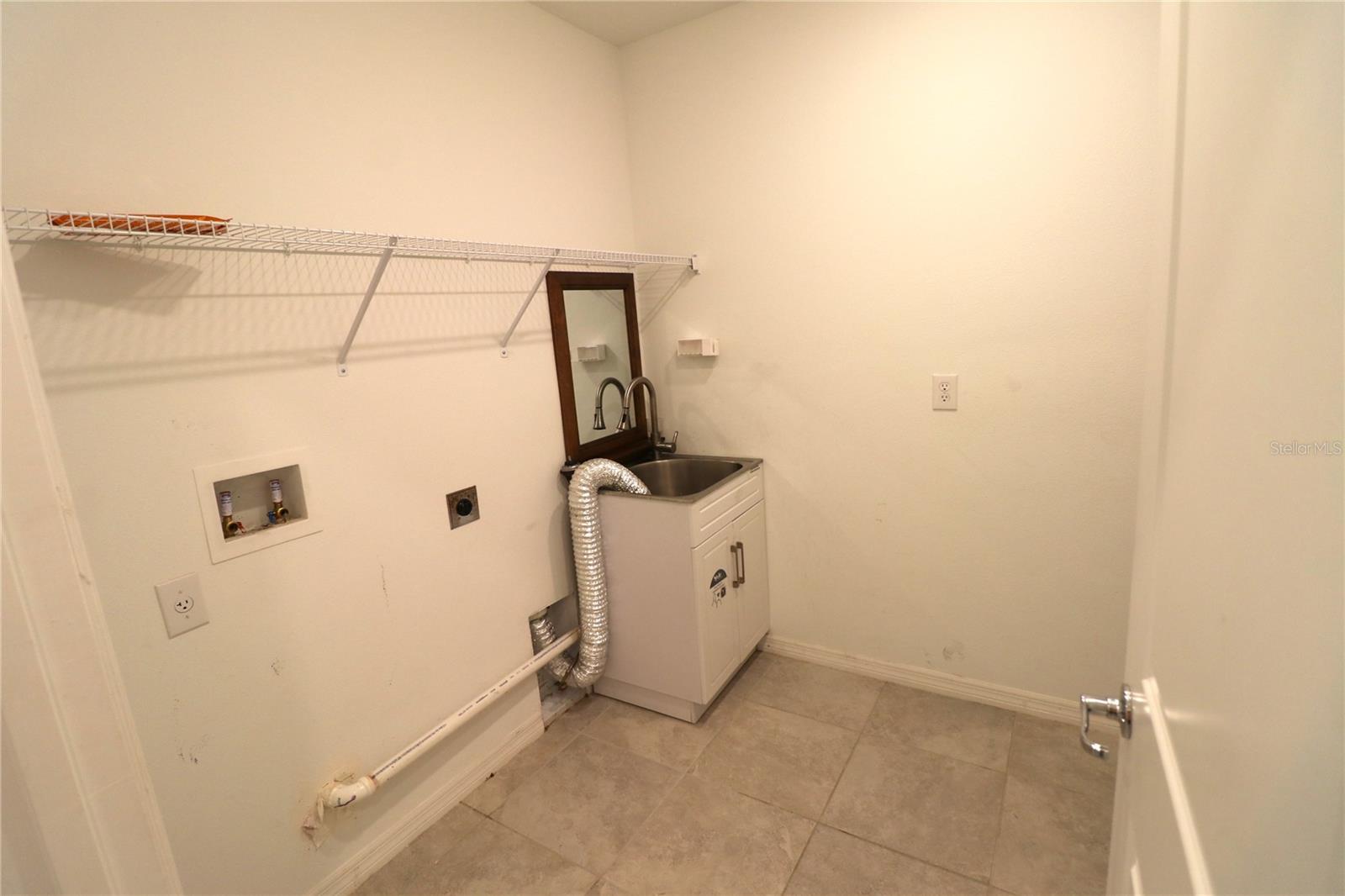 4006 CAPRI COAST DR — photo 21