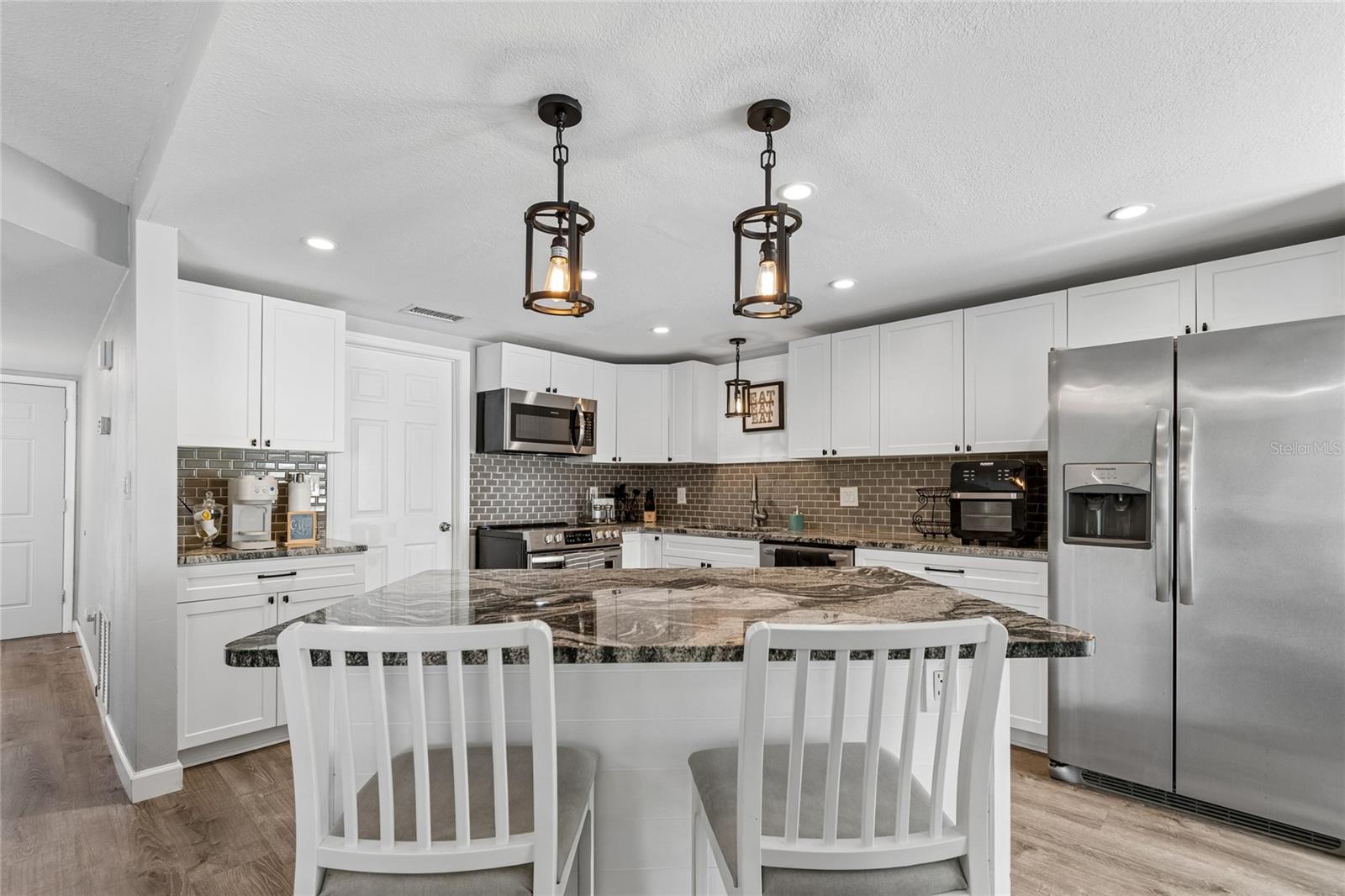 7324 STONE HAVEN CT N — photo 10