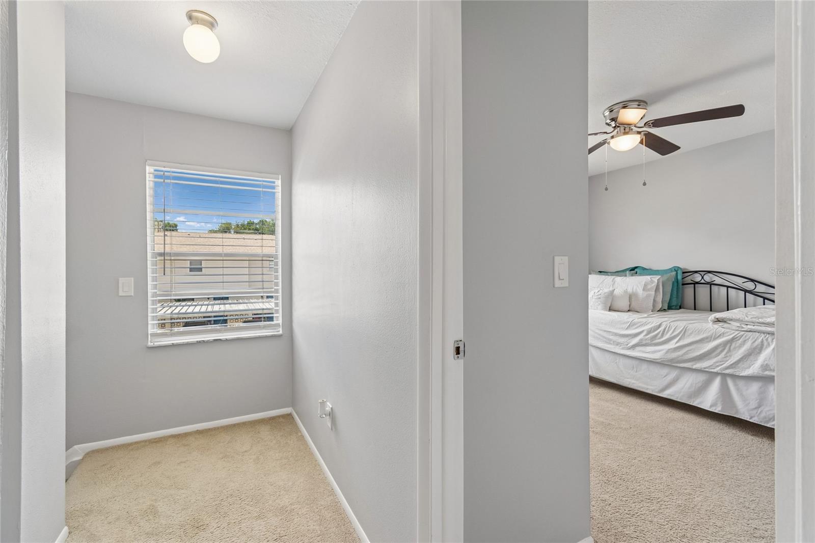 7324 STONE HAVEN CT N — photo 28