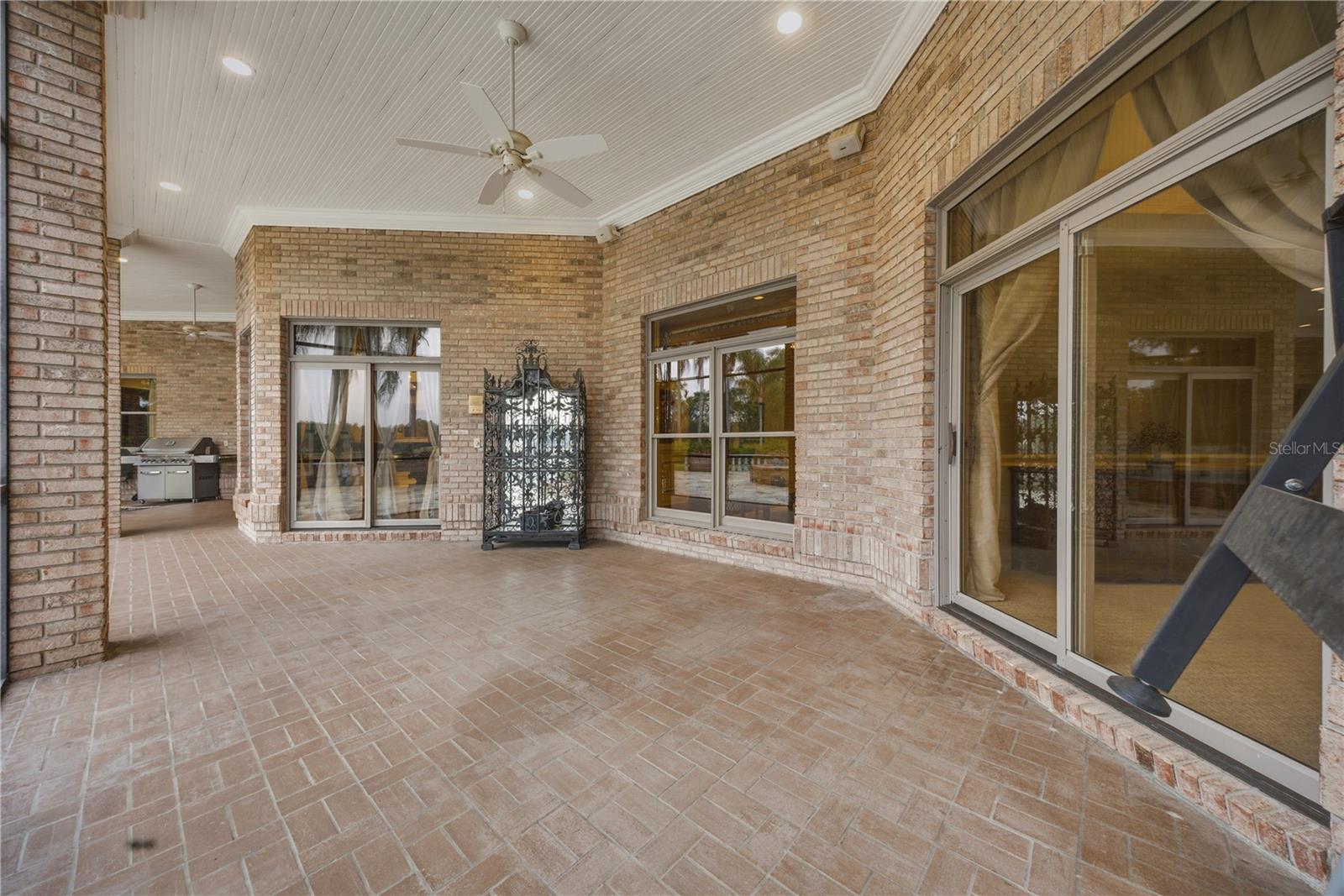 4123 HIGHLAND PARK CIR — photo 71
