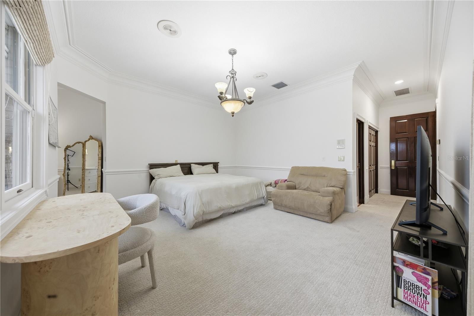 4123 HIGHLAND PARK CIR — photo 38