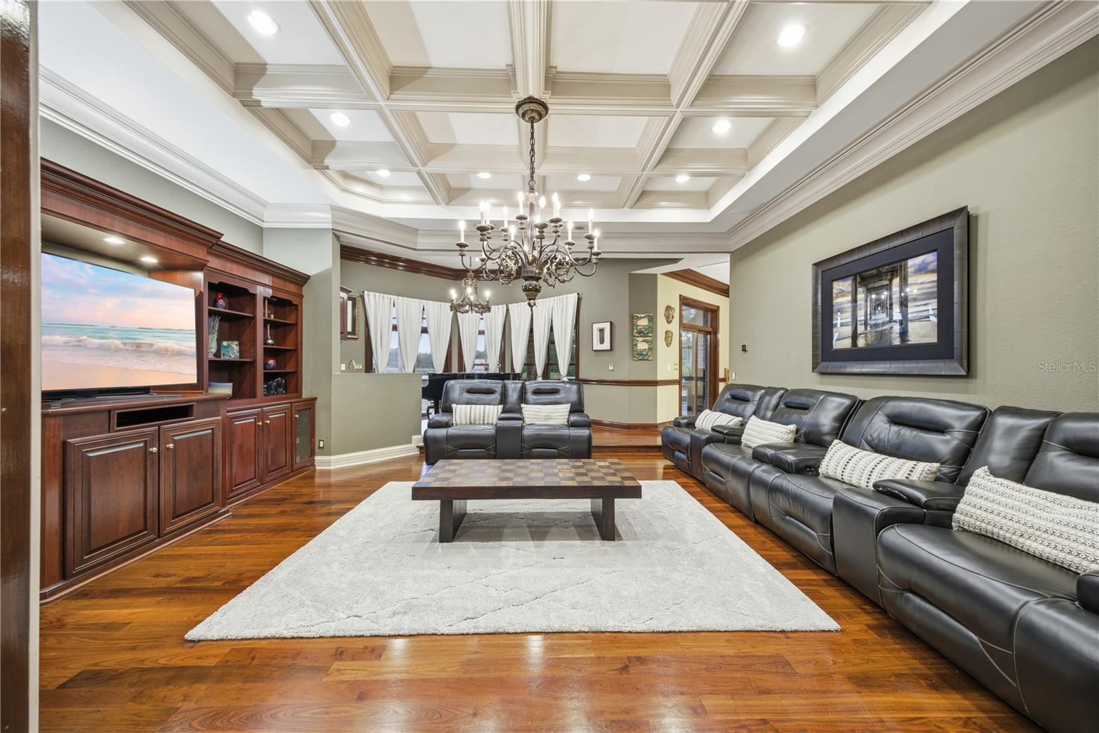 4123 HIGHLAND PARK CIR — photo 16