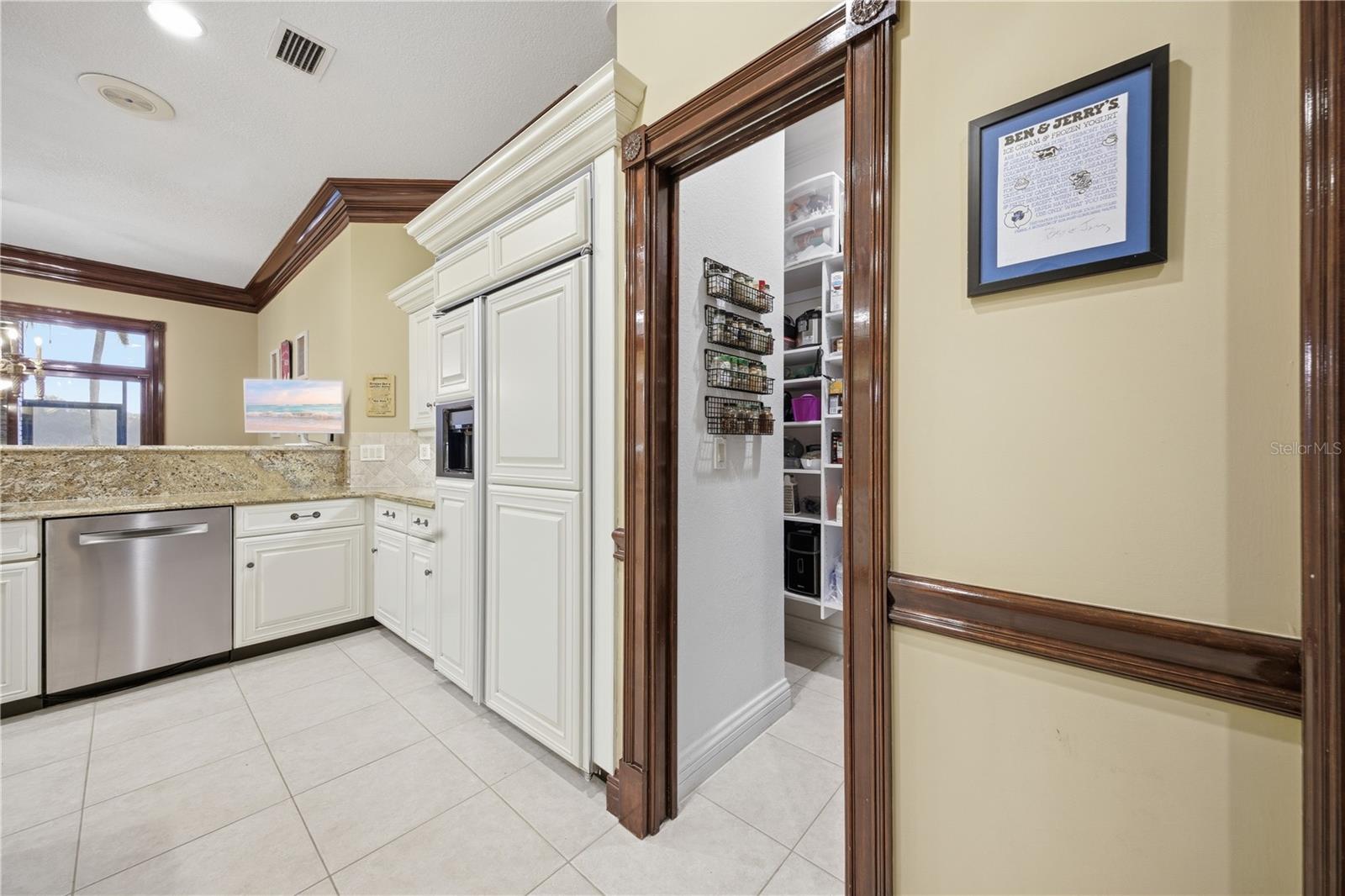 4123 HIGHLAND PARK CIR — photo 23