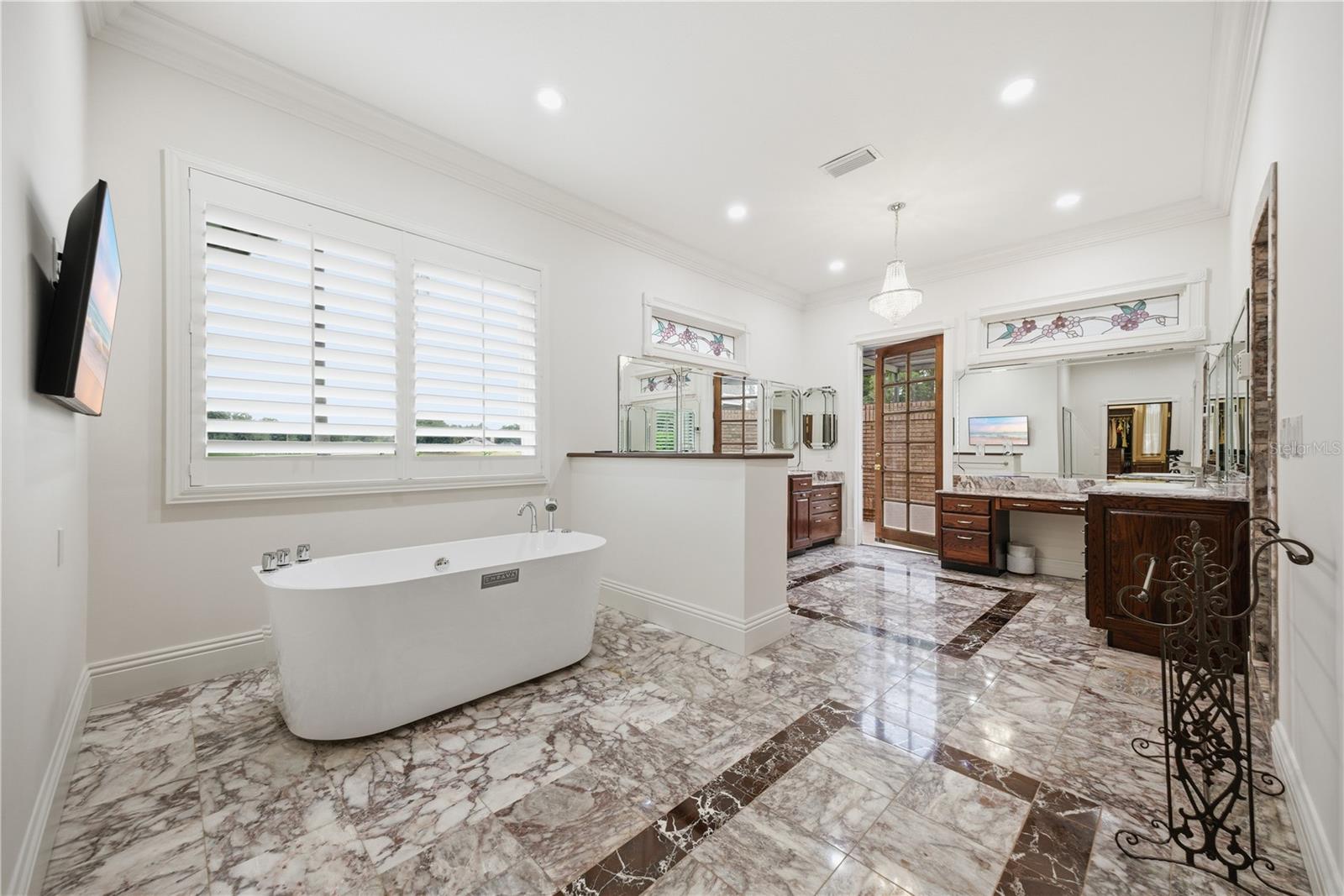 4123 HIGHLAND PARK CIR — photo 46