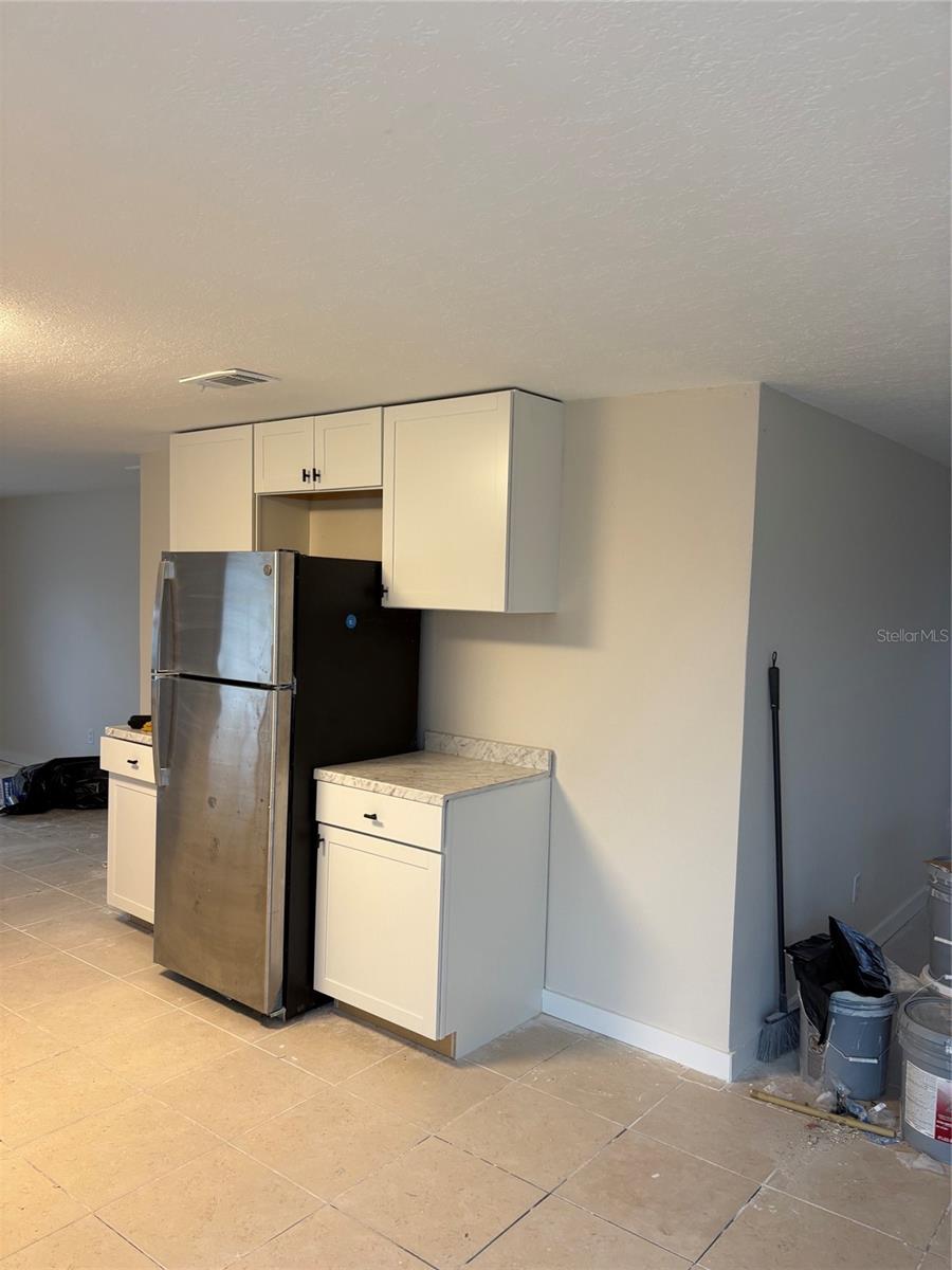 6301 SEABREEZE DR — photo 17