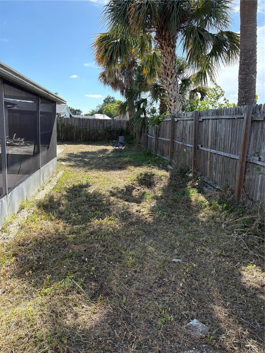 6301 SEABREEZE DR — photo 11