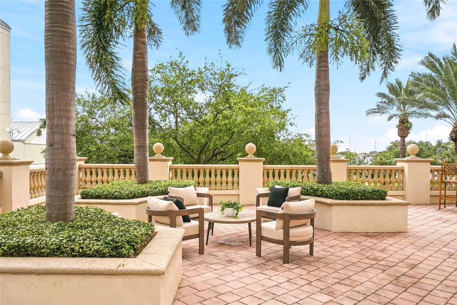 100 BEACH DR NE #301 — photo 42