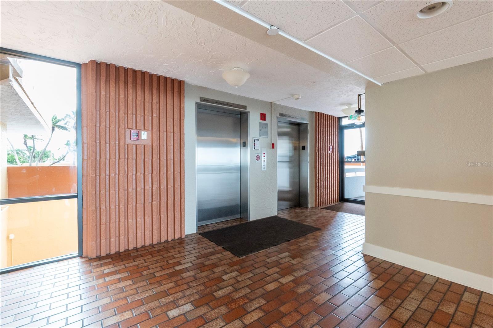 17900 GULF BLVD #11C — photo 47