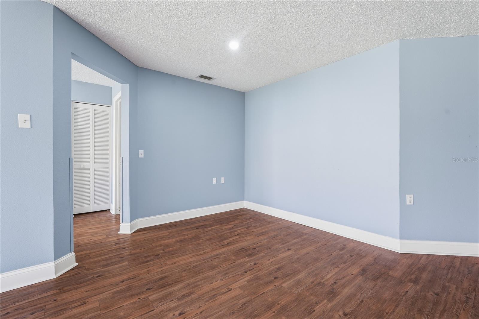 9031 WARWICK LN #9031 — photo 13