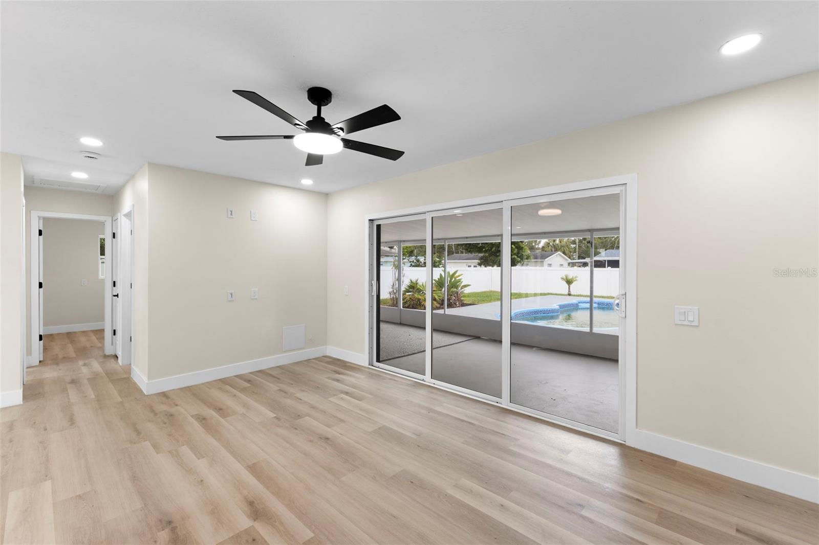 4430 CARSON ST NE — photo 13