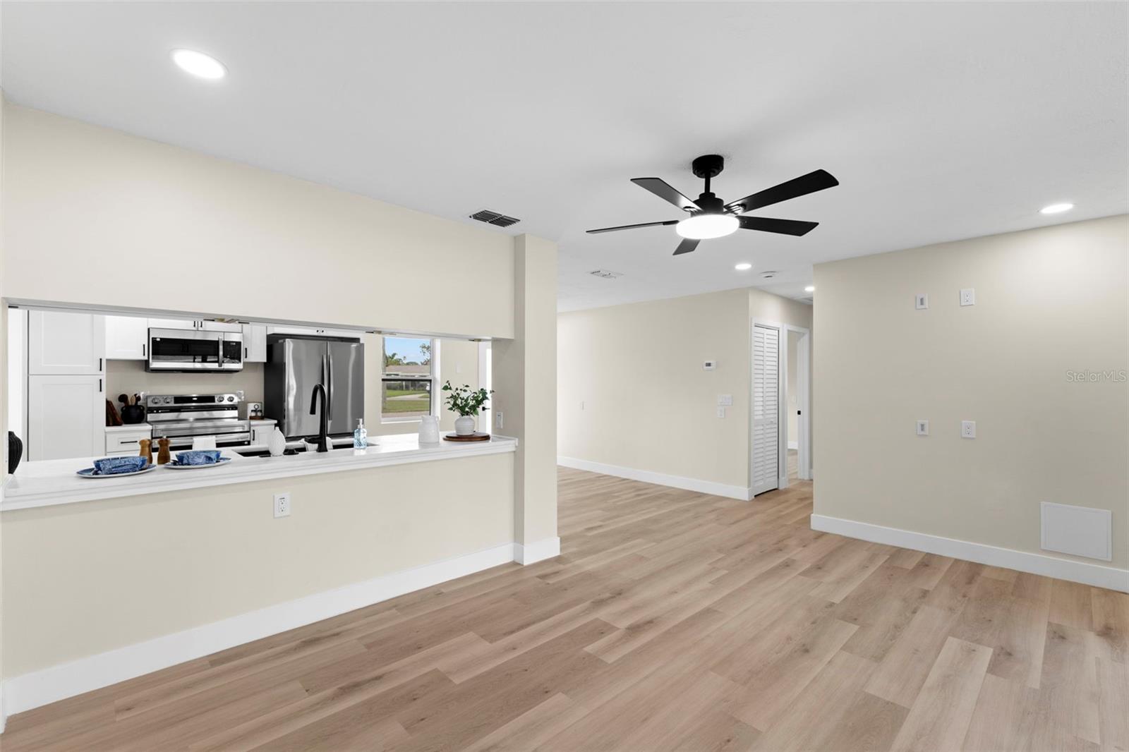 4430 CARSON ST NE — photo 12