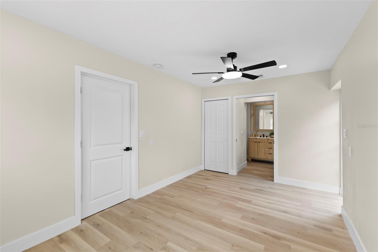 4430 CARSON ST NE — photo 15