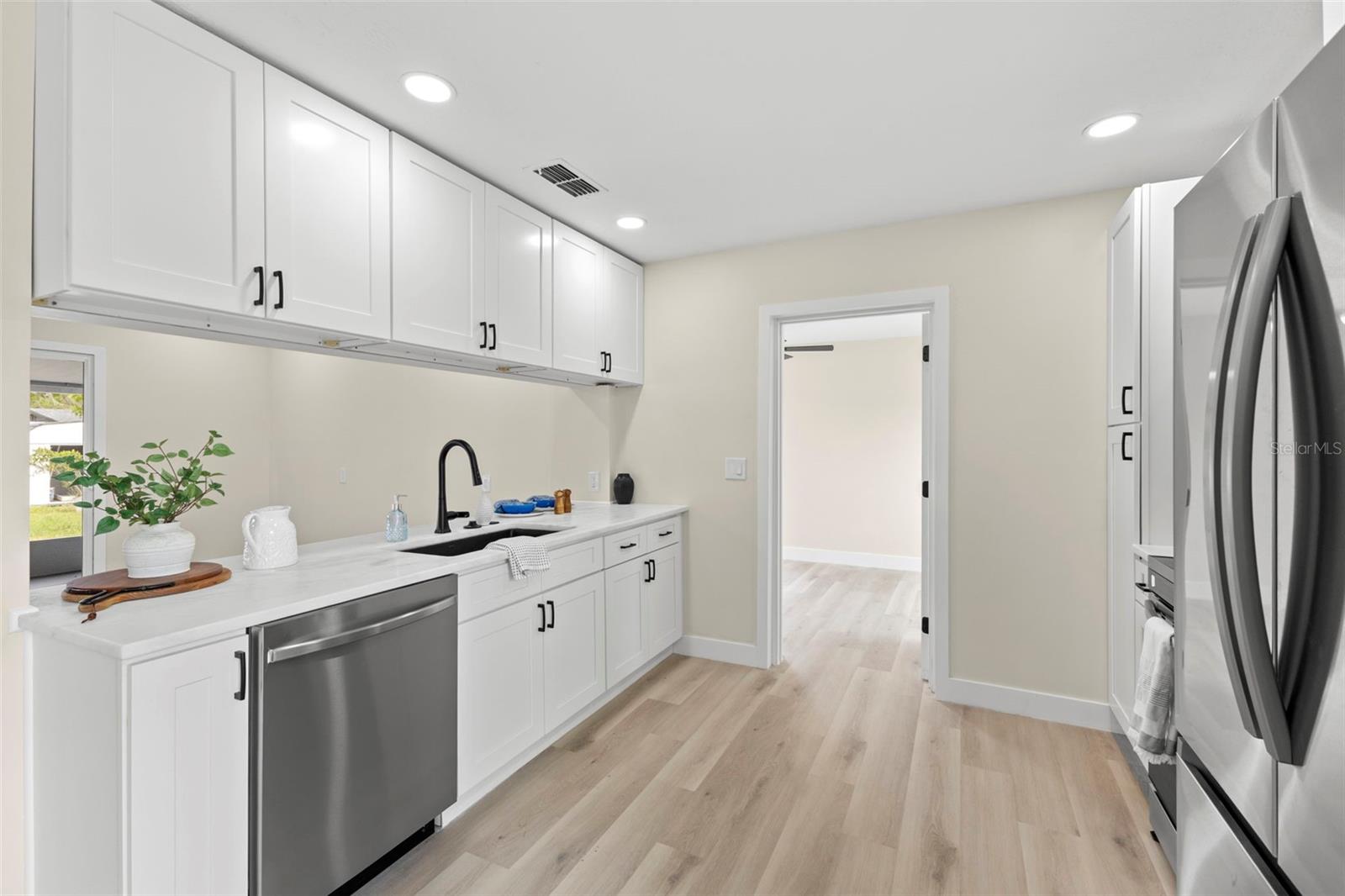 4430 CARSON ST NE — photo 9
