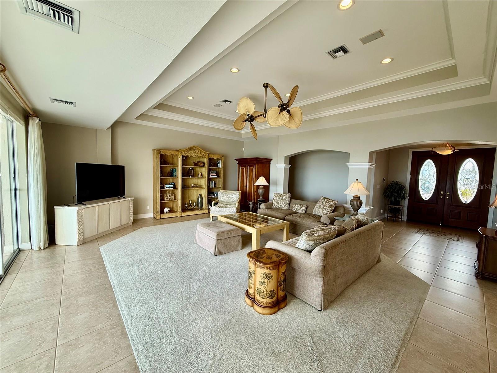 376 W ROYAL FLAMINGO DR — photo 5