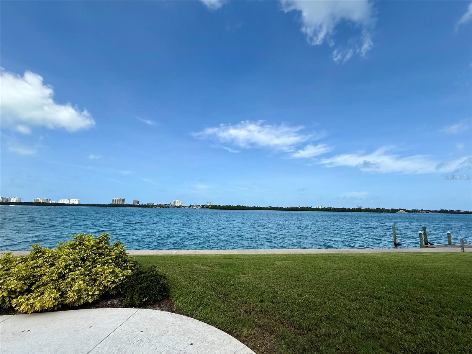 376 W ROYAL FLAMINGO DR — photo 35