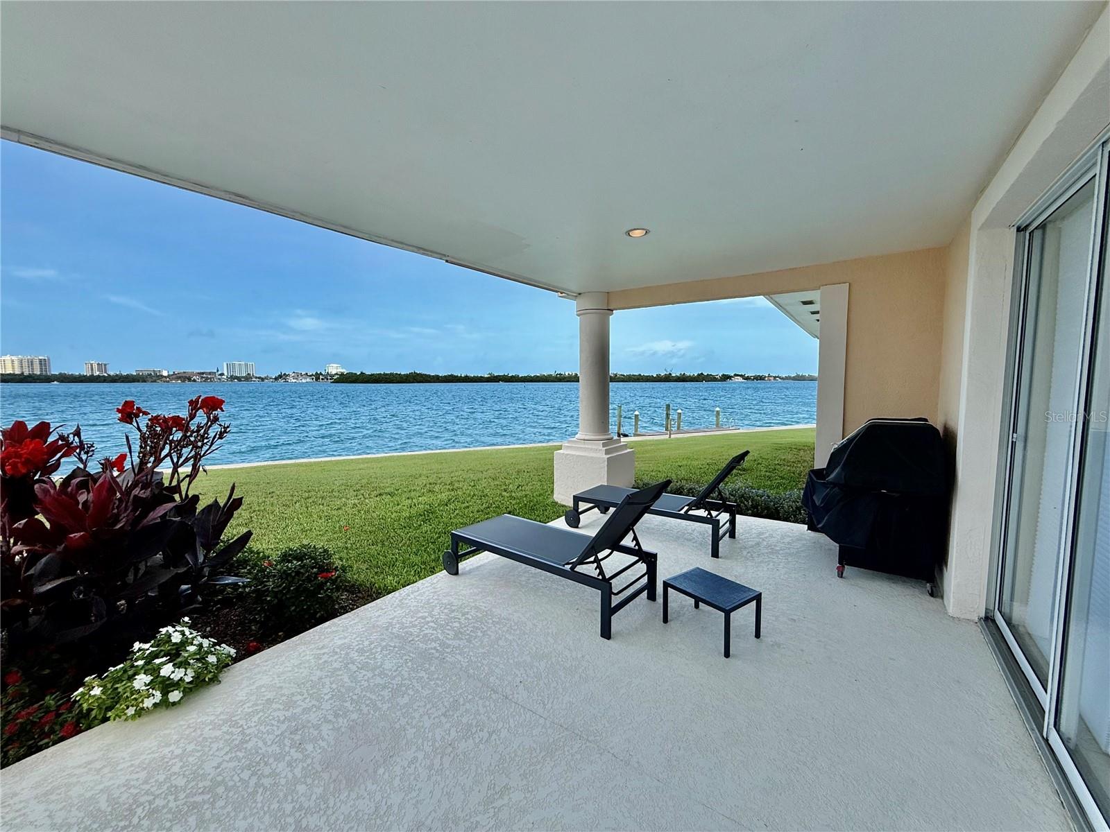 376 W ROYAL FLAMINGO DR — photo 37