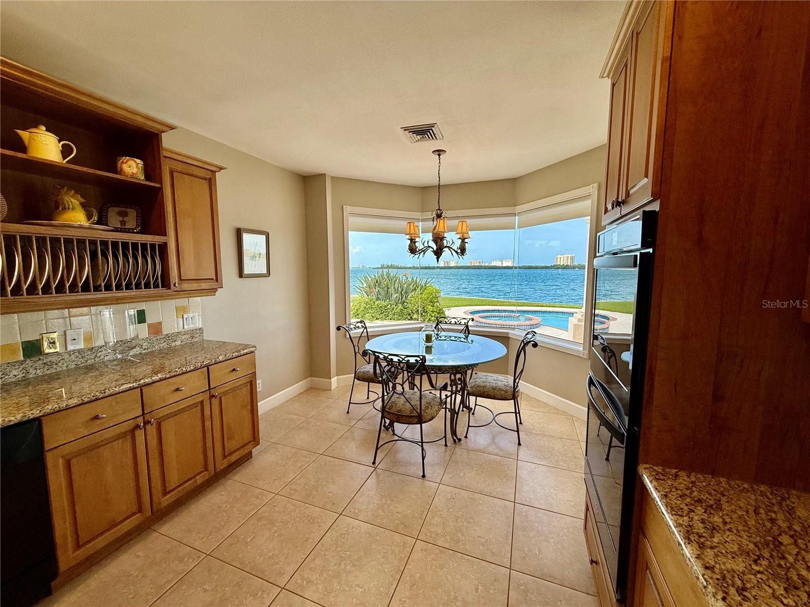 376 W ROYAL FLAMINGO DR — photo 14