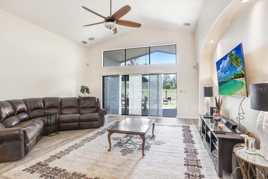 15723 STARLING WATER DR — photo 8