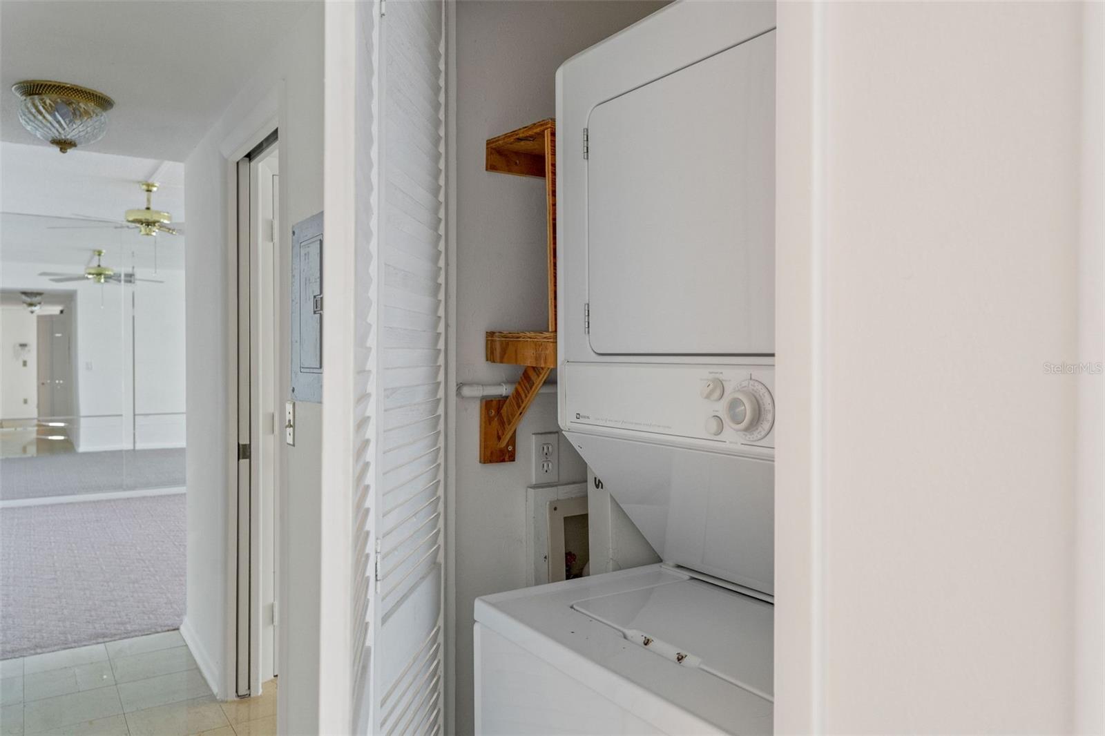 100 PIERCE ST #307 — photo 24