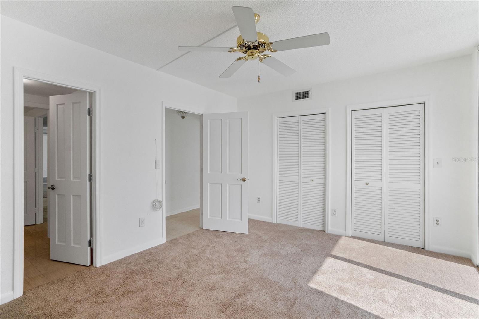 100 PIERCE ST #307 — photo 21